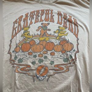 American Eagle Grateful Dead Tee!